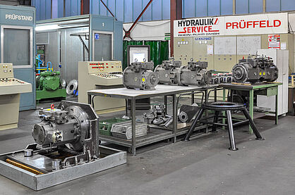 Axialkolbenpumpen A20VO520 und HA4VSO500 vor dem Prüfen